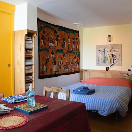 Studio Calme Et Chaleureux Apartment Brive-la-Gaillarde Bagian luar foto